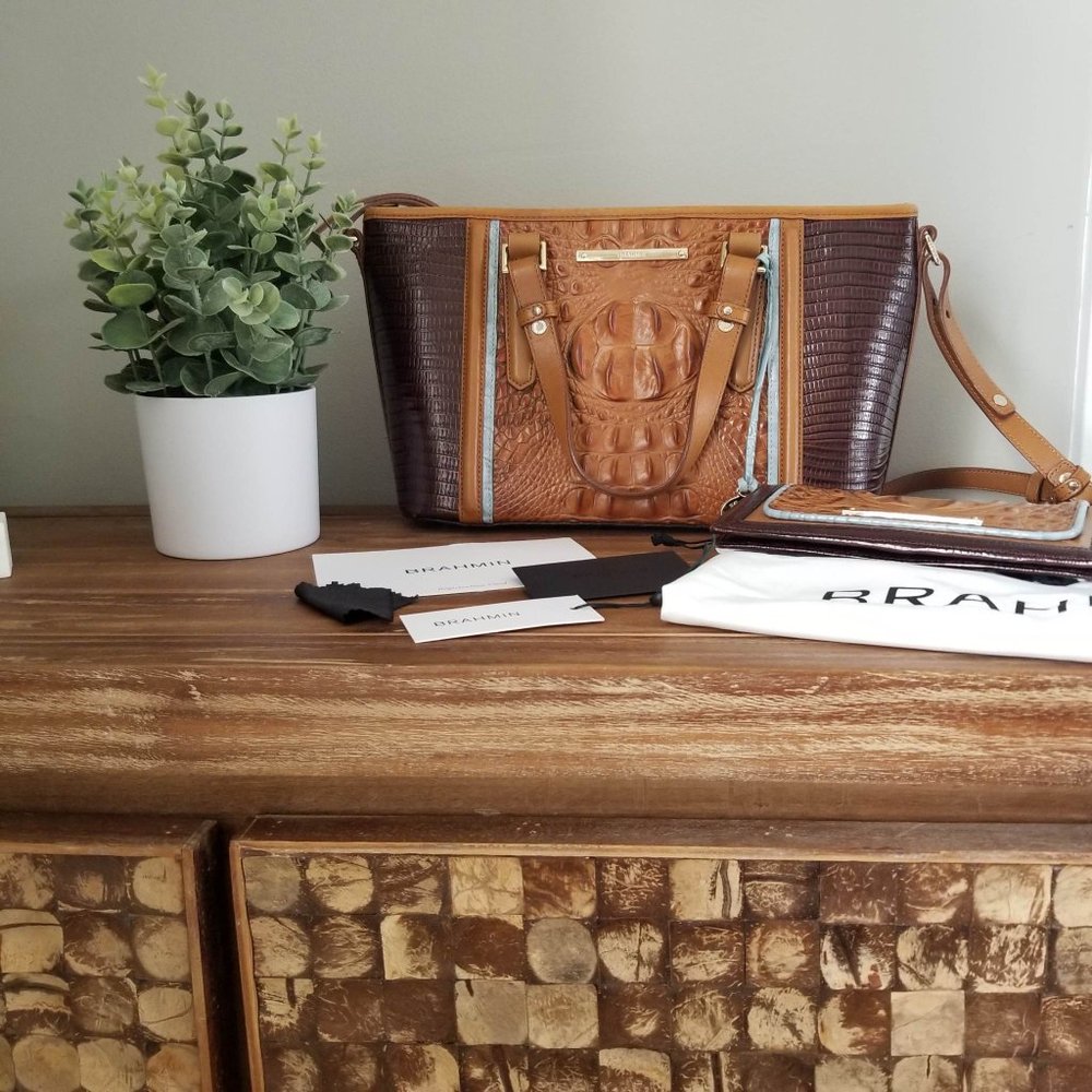 Brahmin Mini Asher Satchel & Ady Wallet. Toasted Almond Garrone Embossed Leather - Picture 4 of 16